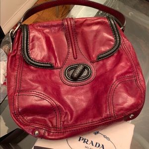 prada pattina sottospalla